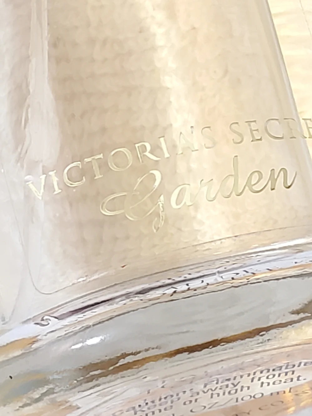 Victoria's Secret Garden Warm Embrace Eau De Toilette 1oz/30ml Rare Vintage - Picture 8 of 9